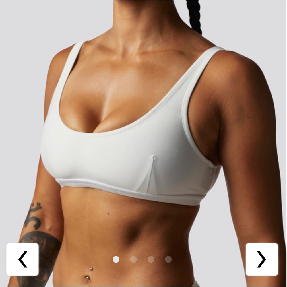 Born Primitive The Shallows Bikini Top (white) size L